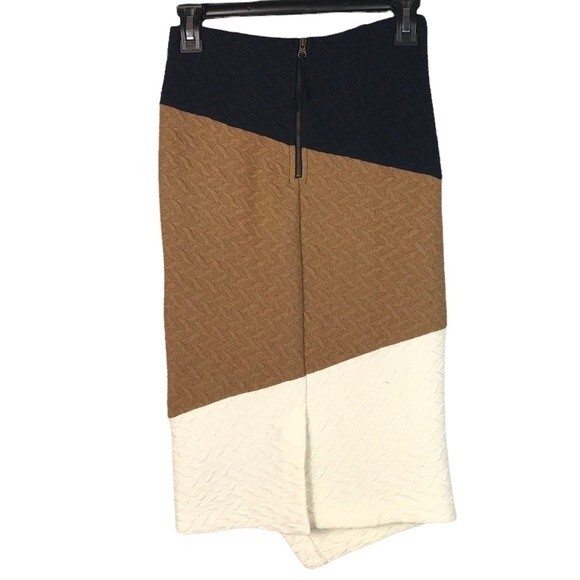 HD in Paris colorblocked knit pencil skirt size 0 - Picture 3 of 6